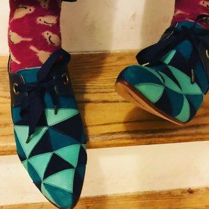 Fluevog "Scheme" women's suede bootie blue geometric pattern size 6